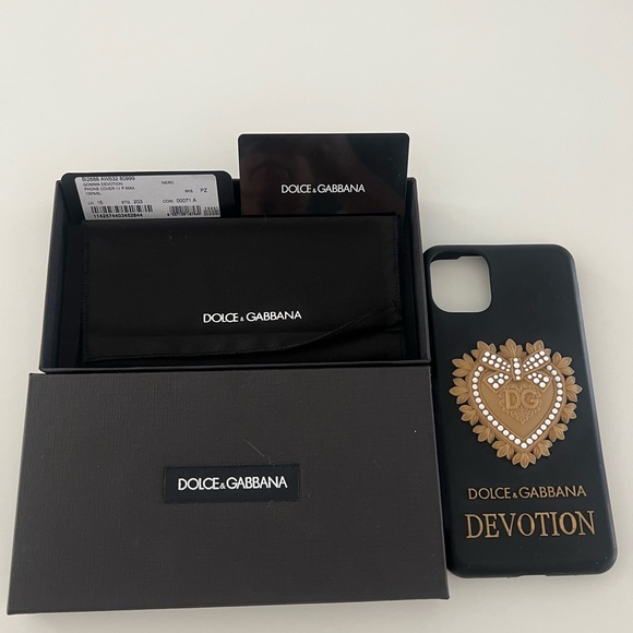 Dolce & Gabbana - Picture 1 of 3